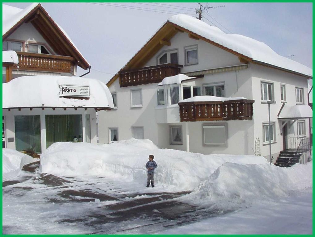 Haus Fechtig Apartment Bonndorf im Schwarzwald Luaran gambar